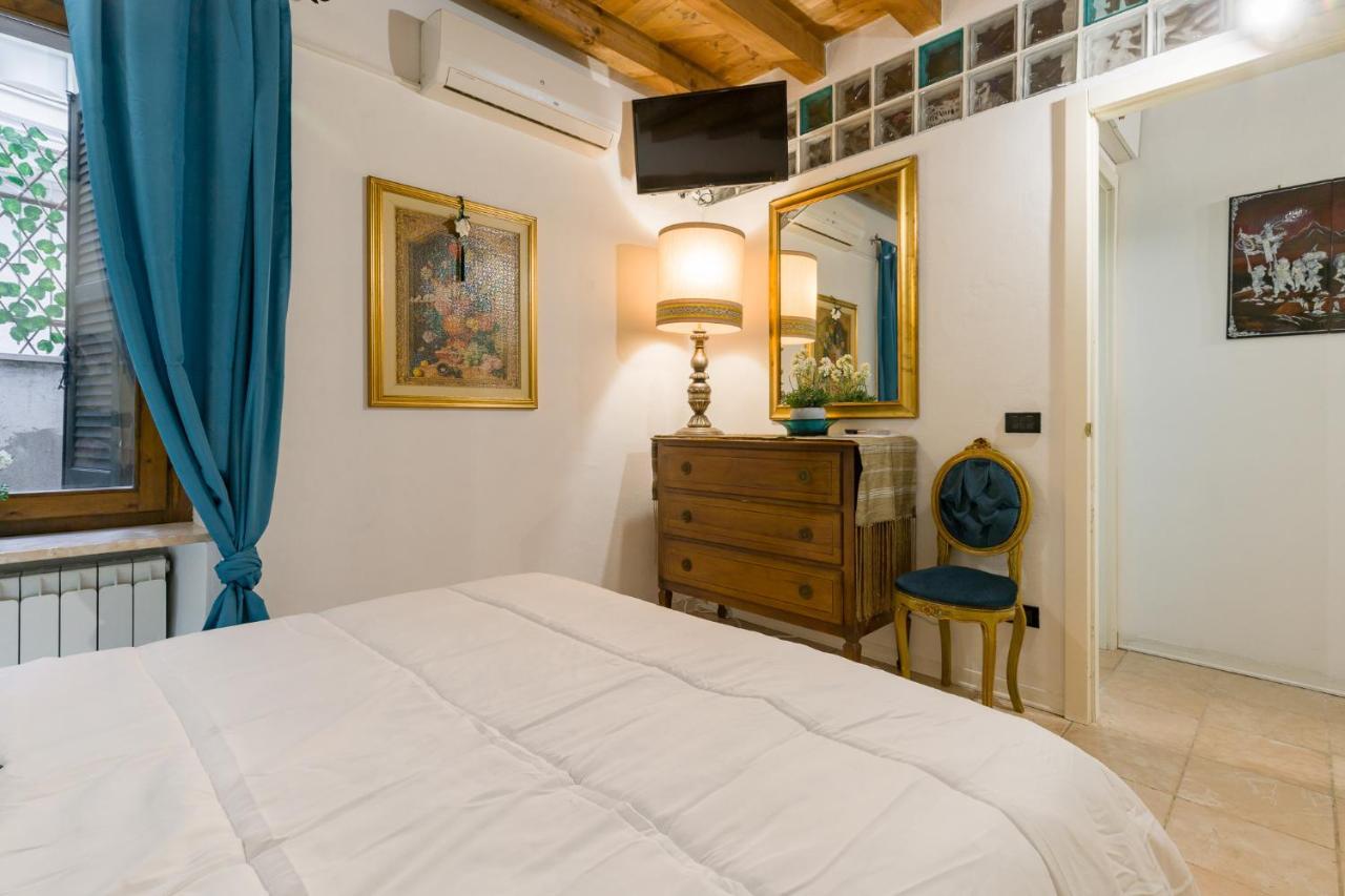 Apartamento Fairy Studio In Verona Exterior foto