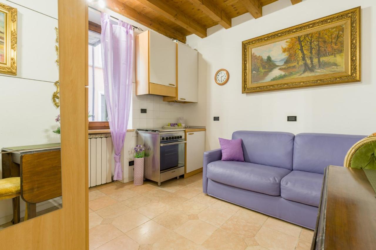 Apartamento Fairy Studio In Verona Exterior foto